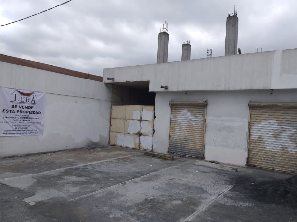 VENTA DE PROPIEDAD PARA OFICINAS O NEGOCIO, AV. MIGUEL ALEMAN - 1