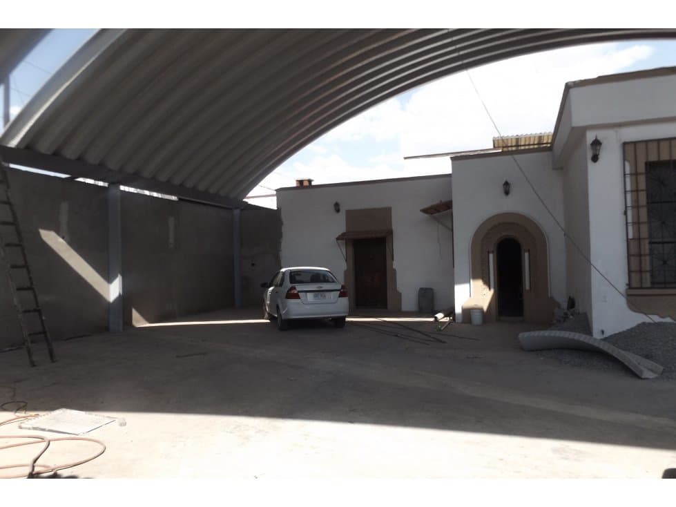 BODEGA 800M2  RENTA CUAUTITLAN IZCALLI E.M - 1