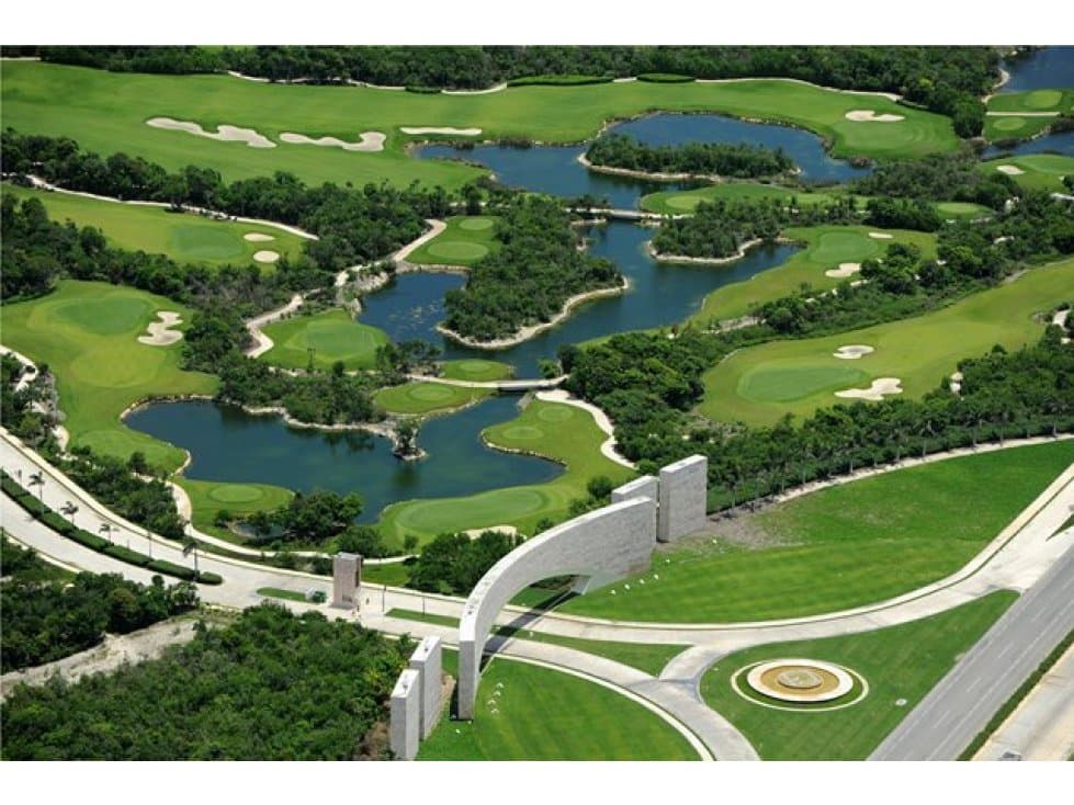 Excelente Terreno Residencial en. Bahia Principe Residences & Golf - 1