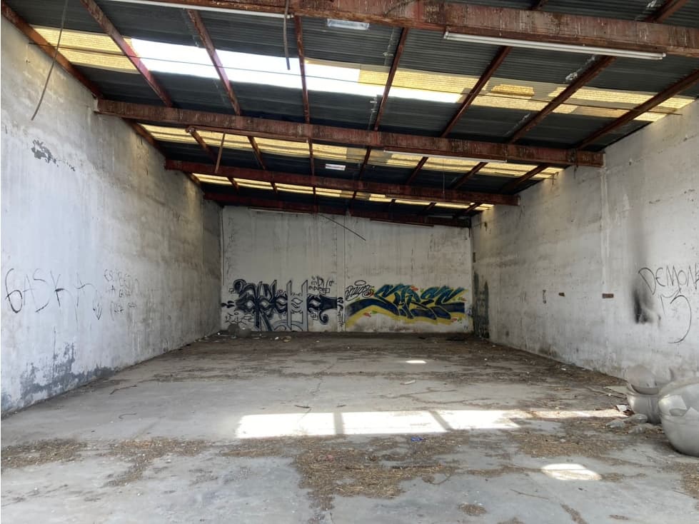 zona Penal del topo chico Bodega pre renta 371.40 mts2 LSL - 1