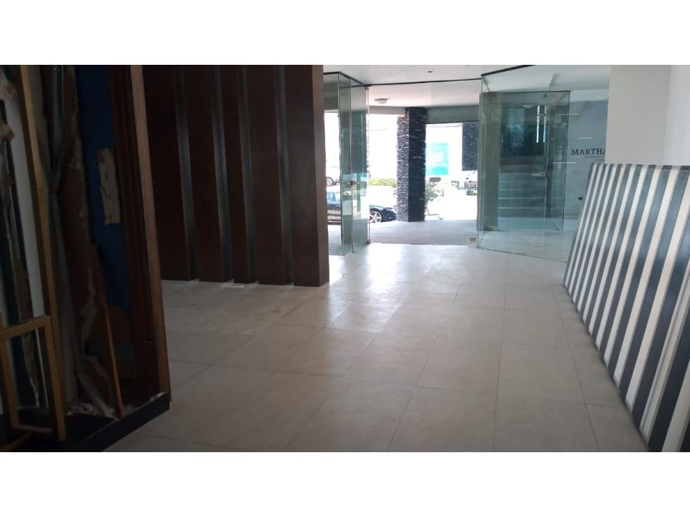 EXCELENTE LOCAL DE 80 M 2 PLANTA BAJA CENTRITO VALLE - 1