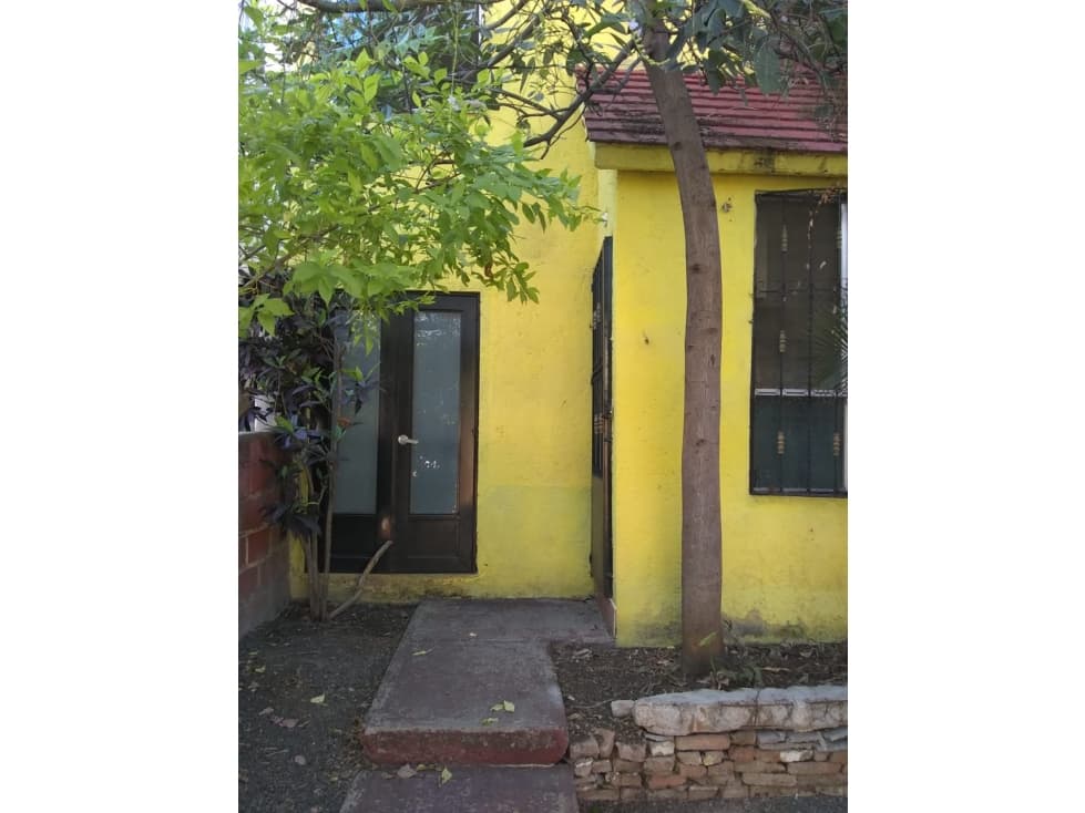 Venta de casa de 2 niveles en Villas de Xochitepec - 1
