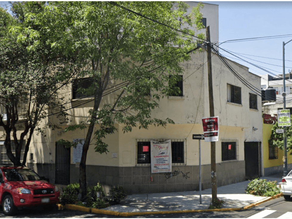 INCREIBLE CASA EN PORTALES EMPERADORES BENITO JUARES REMATE BANCARIO - 1