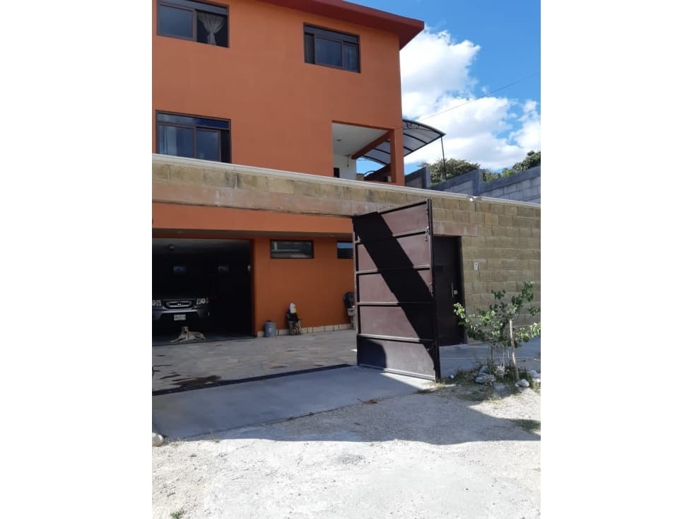 HERMOSA CASA EN VENTA EN TZIMOL - 1