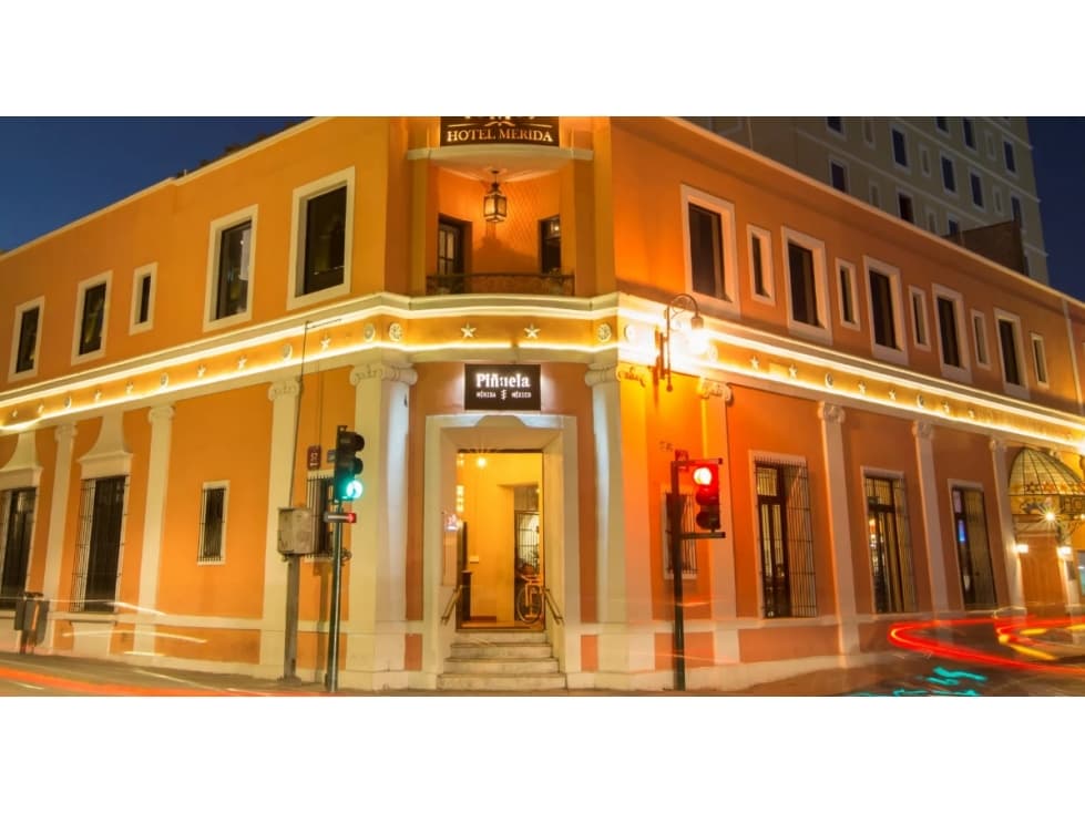 SE RENTA LOCAL COMERCIAL EN EL CENTRO DE MÉRIDA YUC - 1