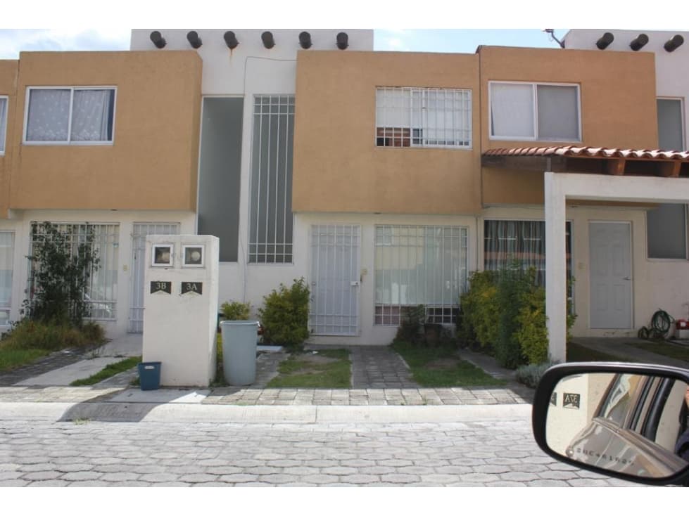 Casa En Venta Cerca De Universidad Anahuac - 1