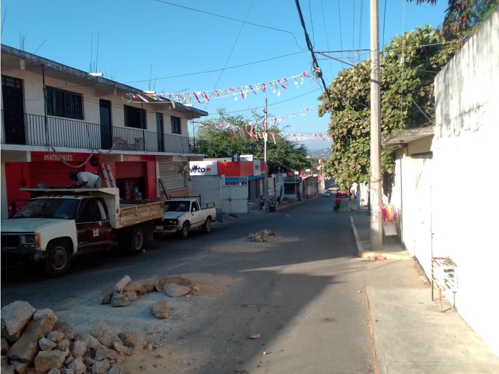 TERRENO CON CONSTRUCCION EN VENTA COL LA LIBERTAD ACAPULCO - 1