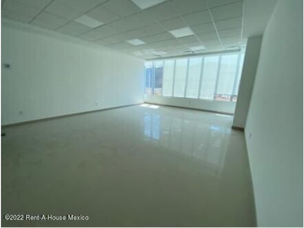 Piamonte - RENTA, oficina comercial con comedor privado - 1