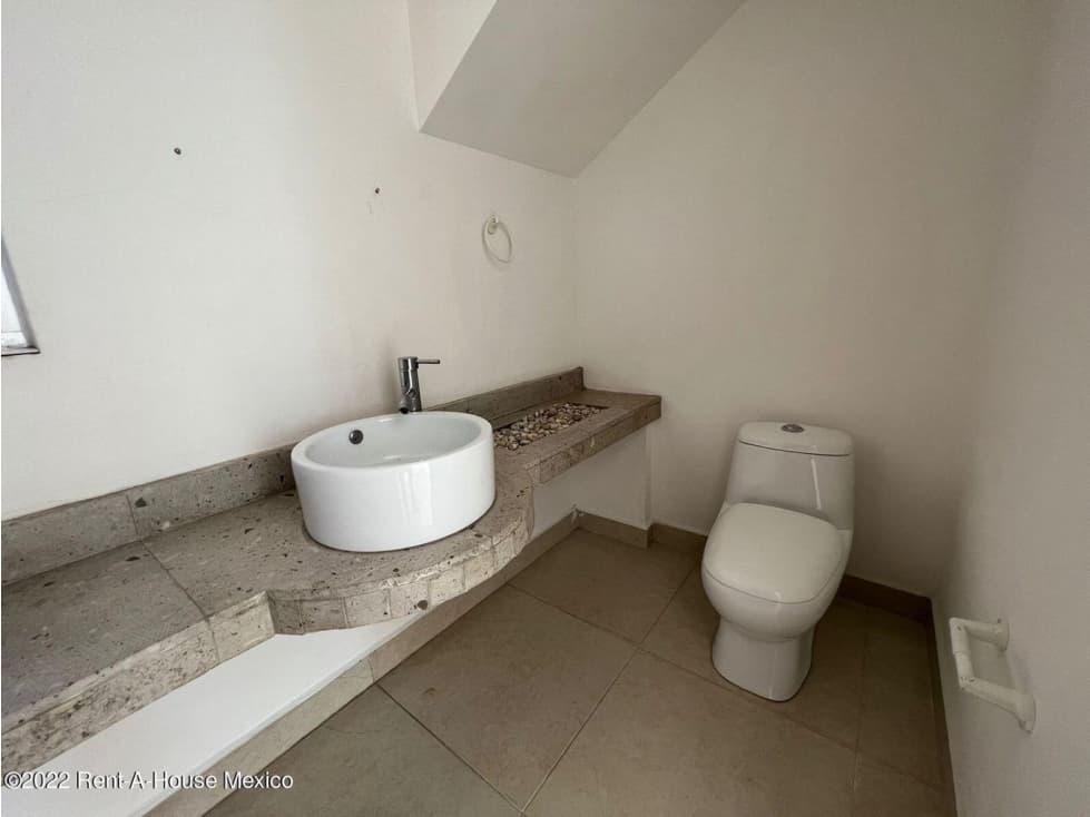 Casa en RENTA El Refugio, Queretaro GRC22-4797 - 1