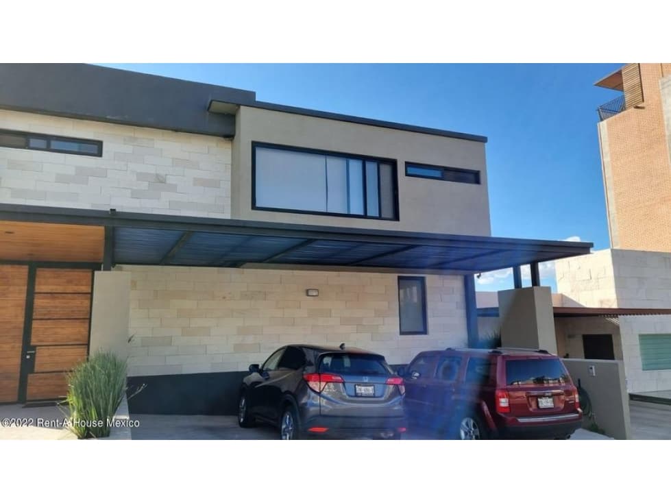 Casa en venta Queretaro de lujo en Mision San Jeronimo - 1