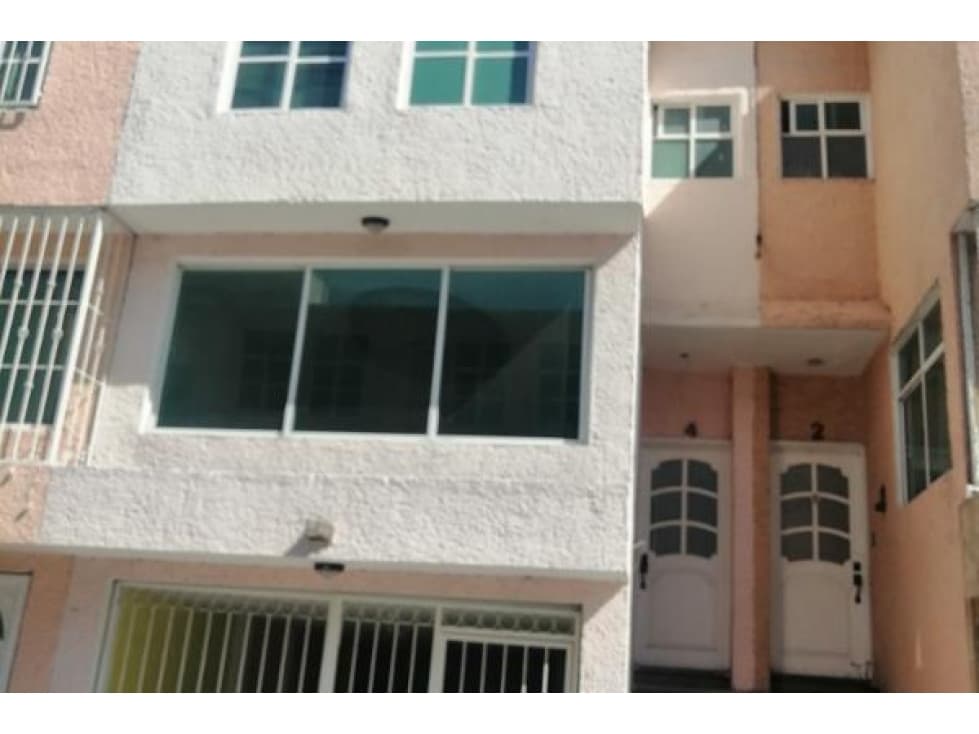 EXECELENTE CASA EN AV.SANTA TERESA ECATEPEC - 1