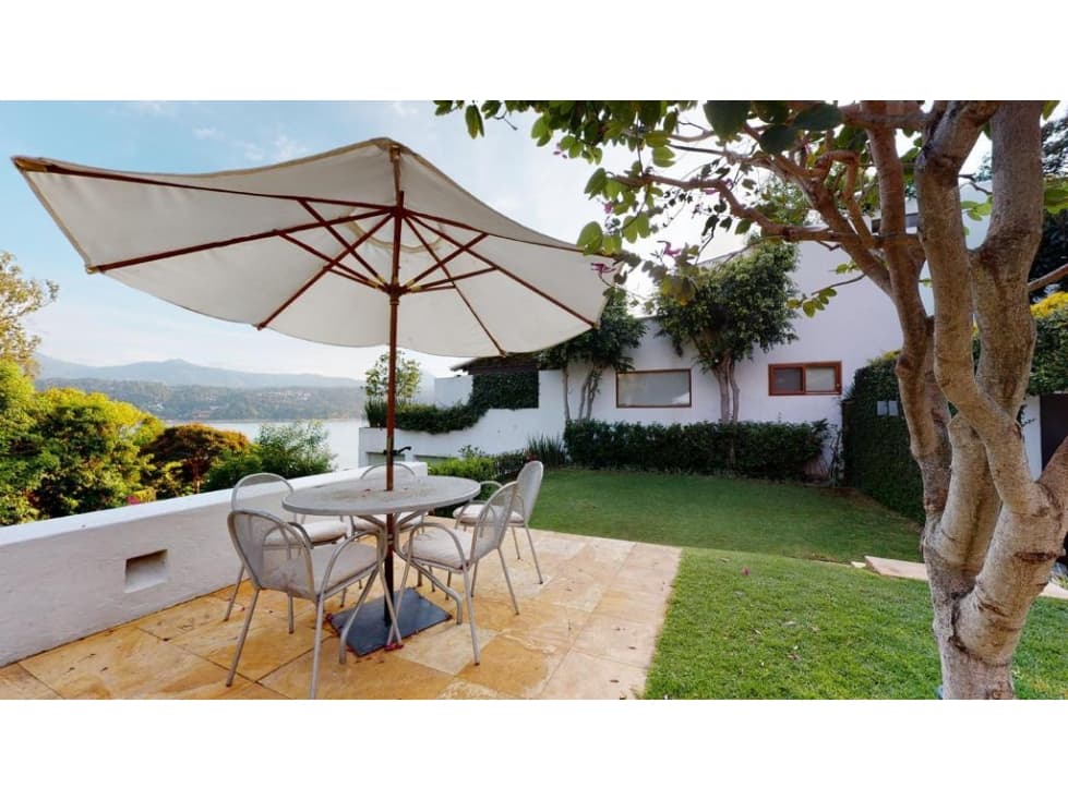 CASA EN EL CORAZÓN DE VALLE - 1