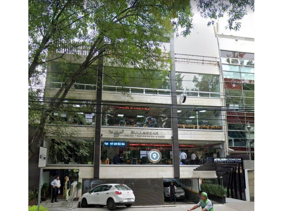 Edificio con oficinas y locales - 1