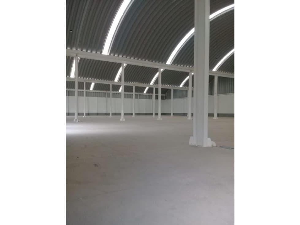 Renta bodega industrial salida Sahagun - 1