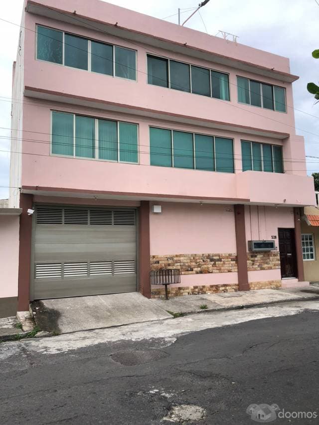 EDIFICIO EN VENTA EN COLONIA VIRGILIO URIBE A UNA CUADRA DE AV. CUAUHTEMOC - 1