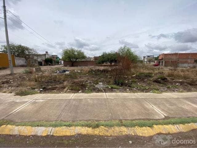 SE VENDE TERRENO EN COL. PRADOS DEL NARANJAL - 1