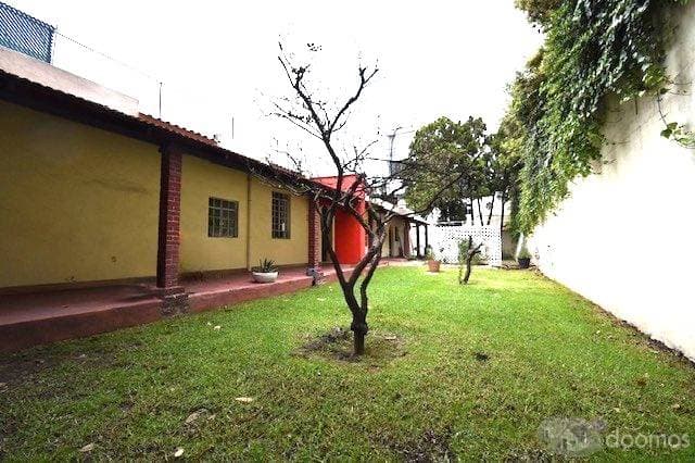 TERRENO DE 770 M2 EN LA COLONIA FLORIDA - 1