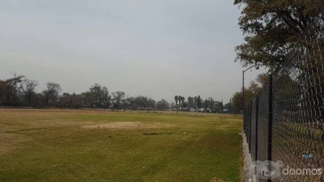 EXCELENTE TERRENO EN ZONA COMERCIAL INDUSTRIAL - 1