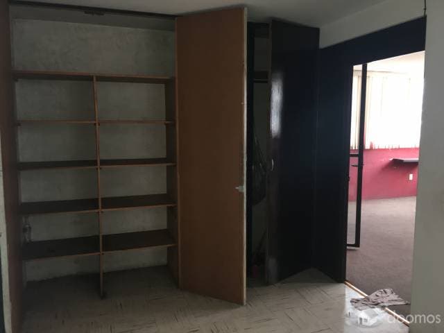 Local en Renta  sobre Av principal por Sta Monica Tlalnepantla - 1