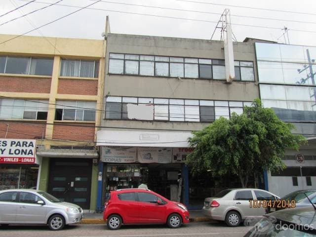 EDIFICIO CON BUENA UBICACION EXCELENTE PARA NEGOCIO - 1