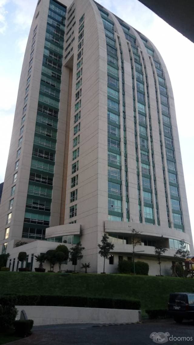 EXCELENTE DEPARTAMENTO EN RENTA, EN ZONA VIP - 1
