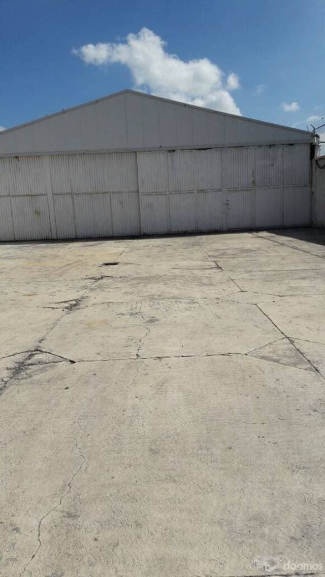 SE RENTA BODEGA EN CHICONCUAC - 1