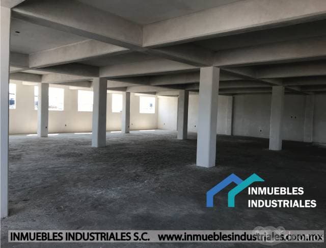 Local en Renta en C. de Abastos Ecatepec 440m²en Planta Alta $70,000 - 1
