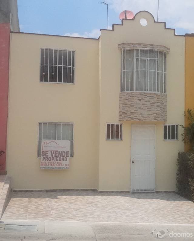 CASA EN VENTA  UBICADA EN COL. CLAUSTROS DE SAN MIGUEL, PRIVADA ANGEL JOEL, CUAUTITLÁN IZCALLI. - 1