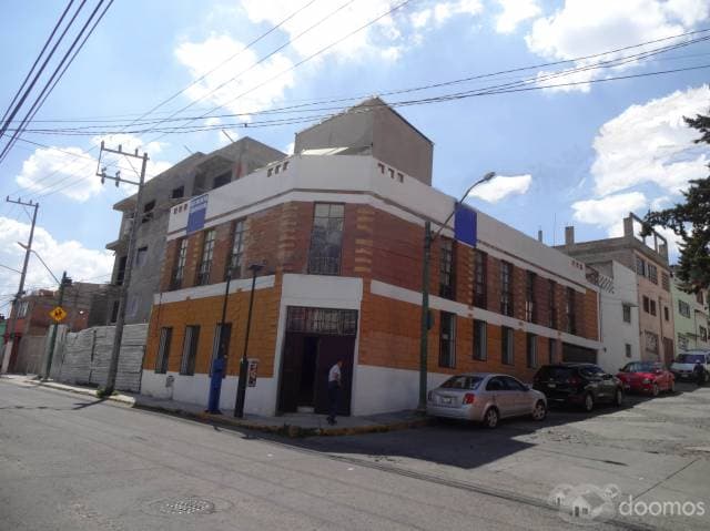 Renta De Local En Esquina Toluca Centro - 1