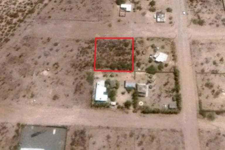 Urge Vender Enorme Terreno Con Vista al Mar - 1
