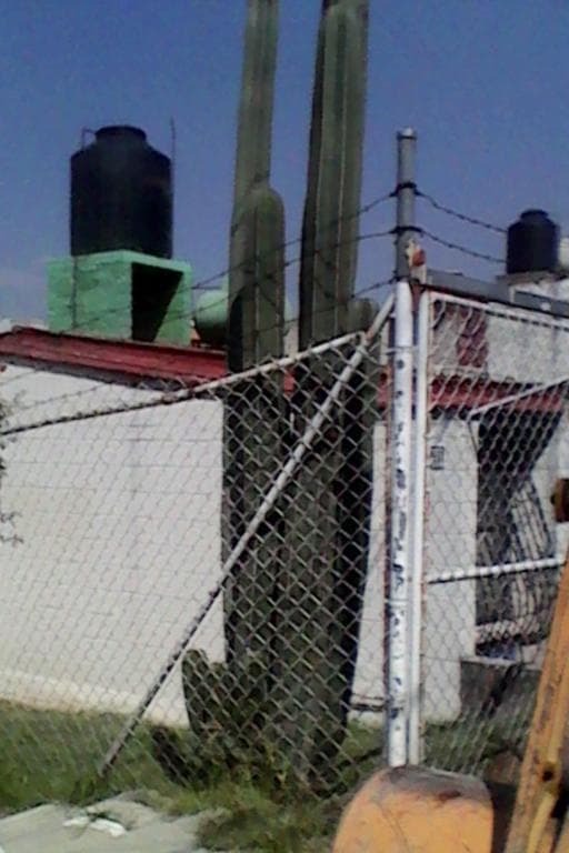Casa Sola de una Planta: 3 recamaras. U. ISSSTE. 139m2 - 1