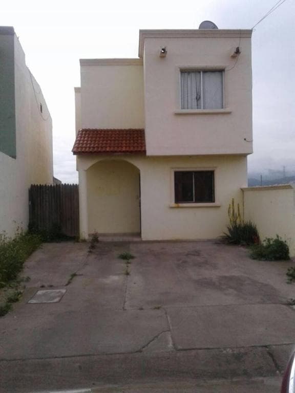 SE VENDE casa en LOMAS DE LA PRESA - 1