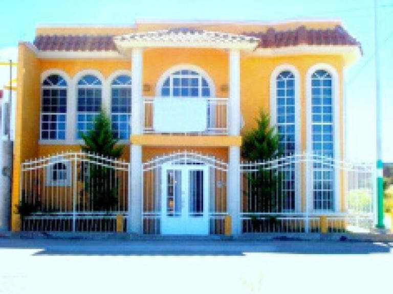 HERMOSA RESIDENCIA EN VENTA SANTIAGO PAPASQUIARO, DGO. - 1