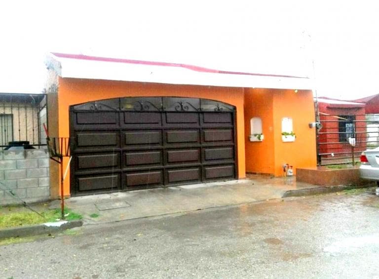 VENTA DE BELLA CASA EN FRAC FILADELFIA, EN GÓMEZ PALACIO DGO - 1