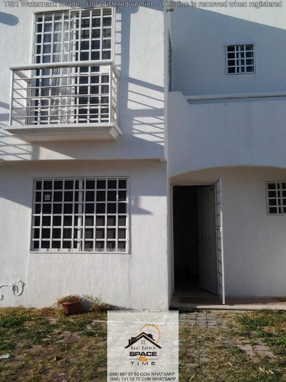 EXCELENTE CASA EN FRACC. CON SEGURIDAD VILLA MARINO CANCUN - 1