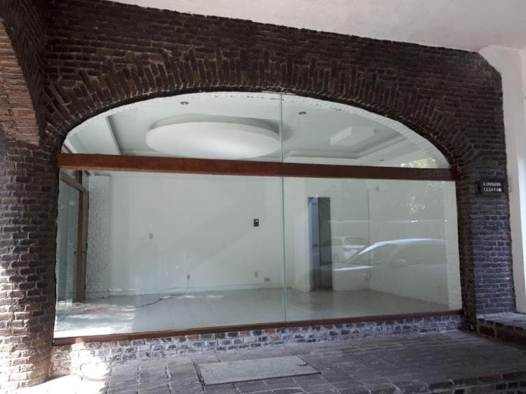 Local en renta Insurgentes Sur (8-D) - 1