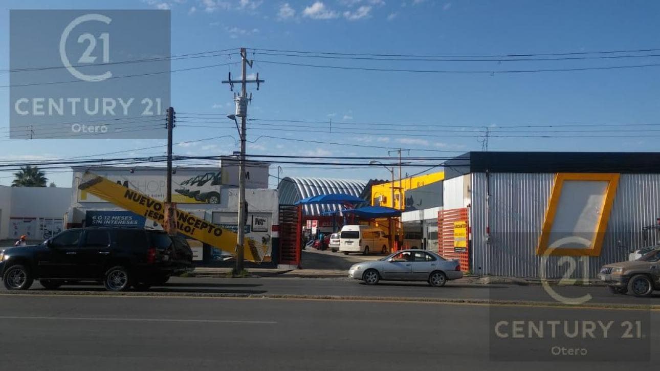 Se vende local comercial en excelente zona de mucho trafico - 1