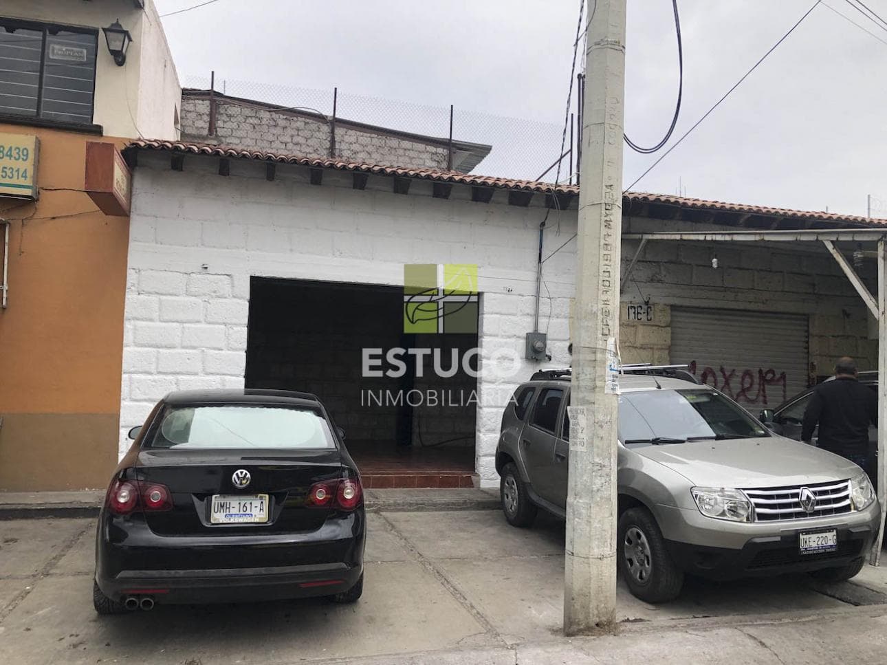 Local con todos los servicios uso de suelo comercial - 1