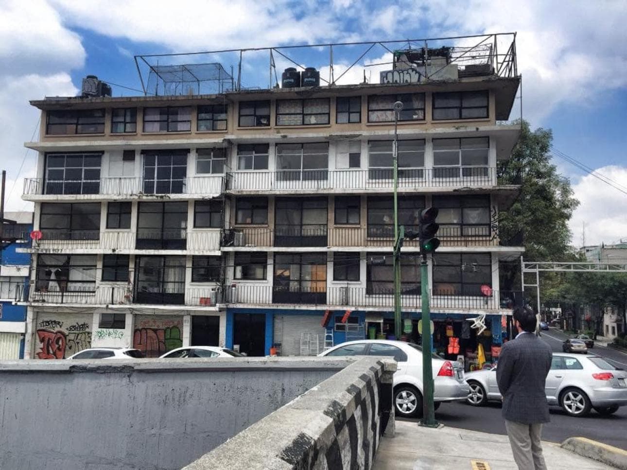 Edificios en Roma Sur. 4 niveles cada uno. - 1