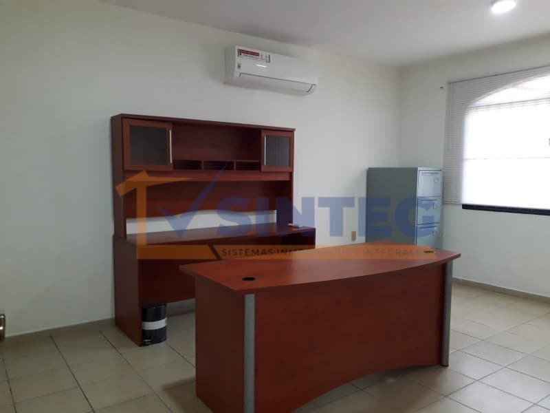 RENTA DE OFICINA PARTICULAR 20 M2 COL CAZONES POZA RICA VERACRUZ, Cazones - 1