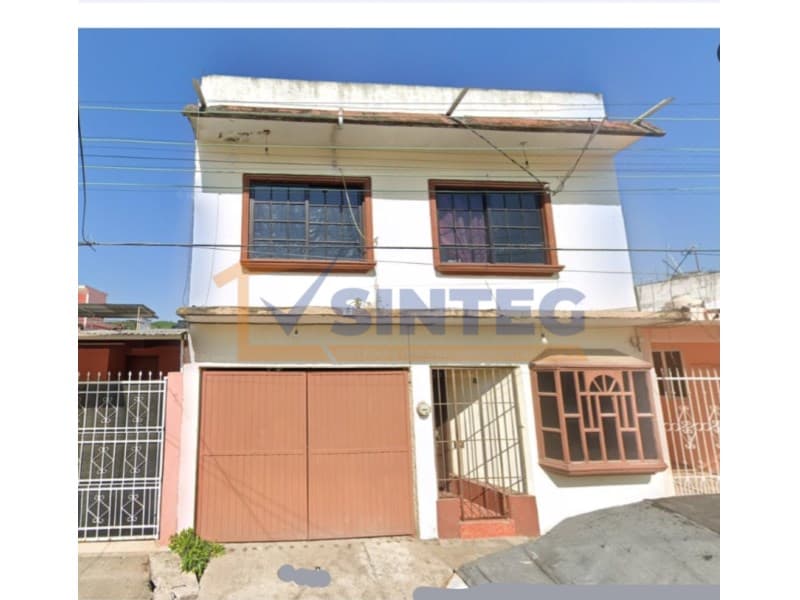 VENTA DE CASA 4 RECÁMARAS, INFONAVIT CAMIONEROS, COATZINTLA, Coatzintla Centro - 1