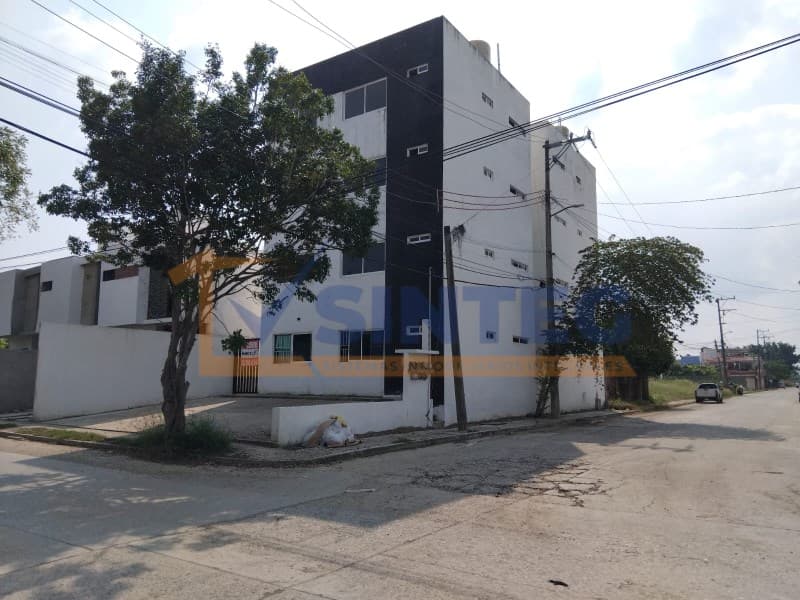 VENTA DE DEPARTAMENTO DE 2 HABITACIONES EN COL. JARDINES DE POZA RICA., Jardines de Poza Rica - 1