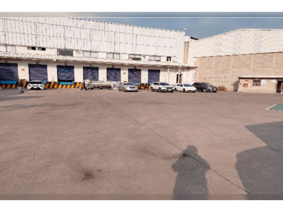 RENTA NAVE TLANEPANTLA 4,200M2 - 1