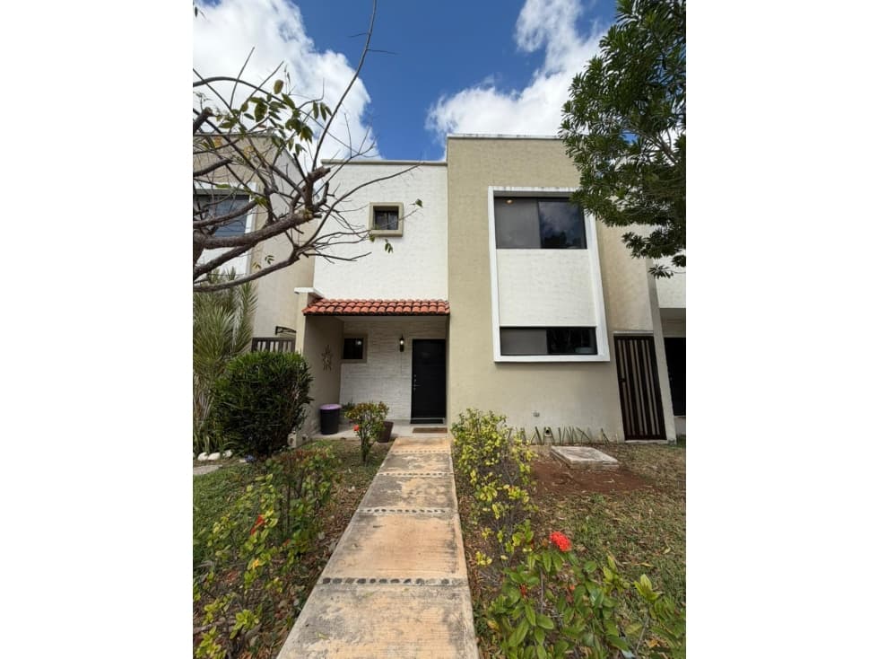 SUR DE CANCUN MONTEVERDE RESIDENCIAL SE RENTA CASA - 1
