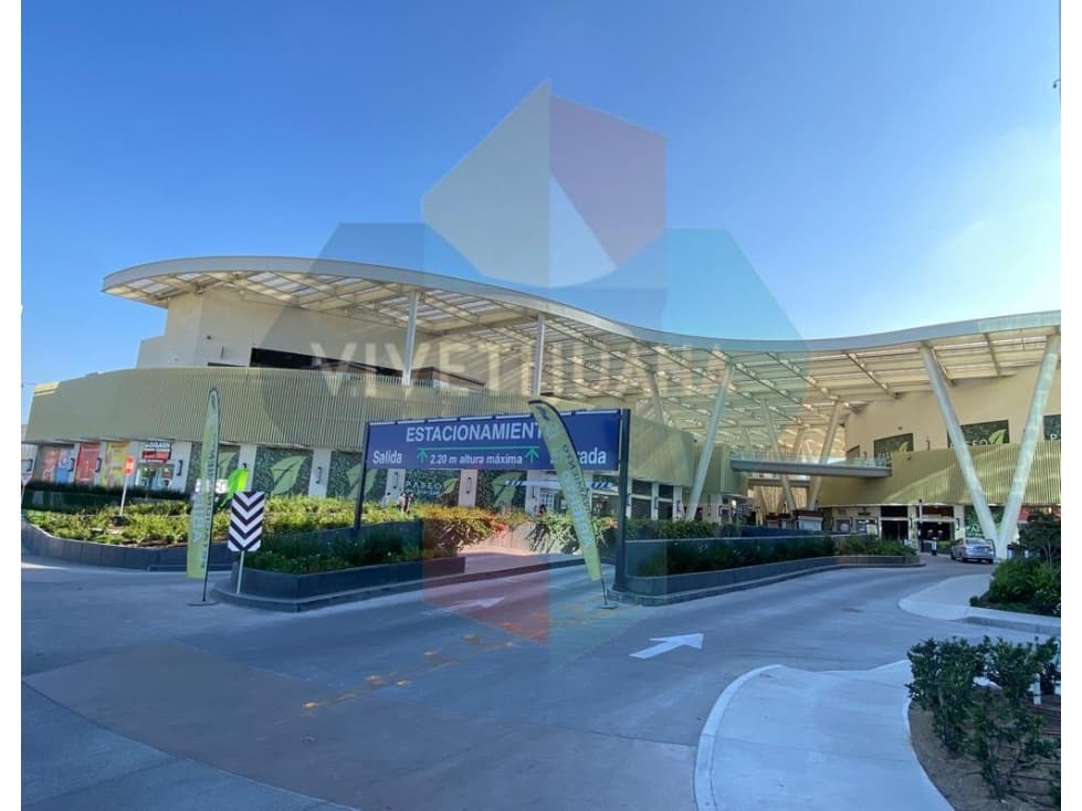 Local comercial Paseo del Parque 490.90 mts - 1