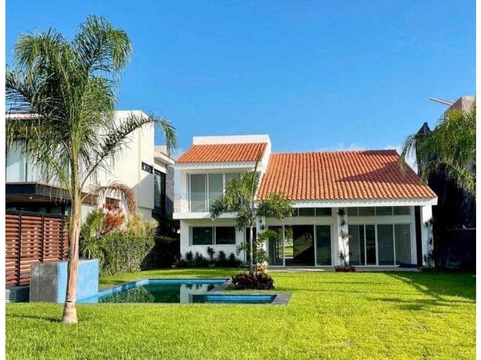 Venta de Casa Sola en Fracc. Paraiso Country Club - 1