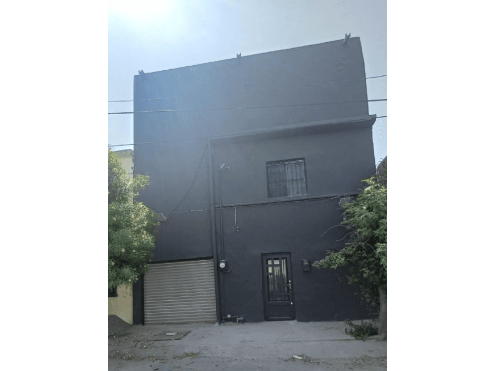 RENTA DE BODEGA COMERCIAL - CENTRO MTY - 1