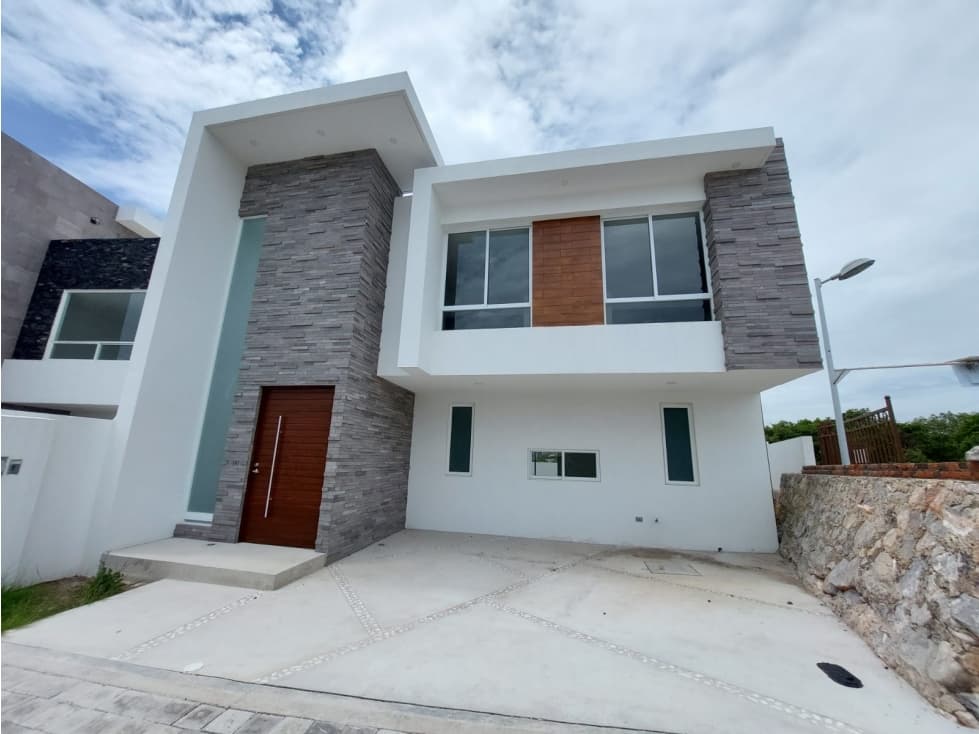 Casa En Venta En Haras Del Bosque - 1
