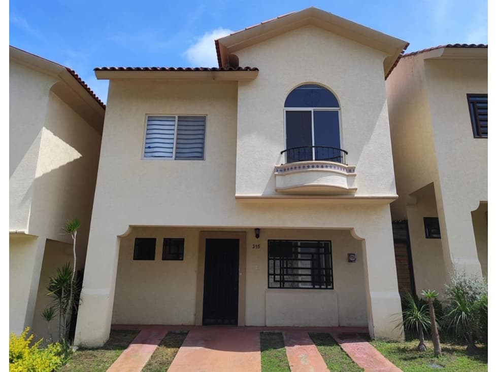 Oportunidad de Inversión: Casa en Alta California, Tlajomulco - 1