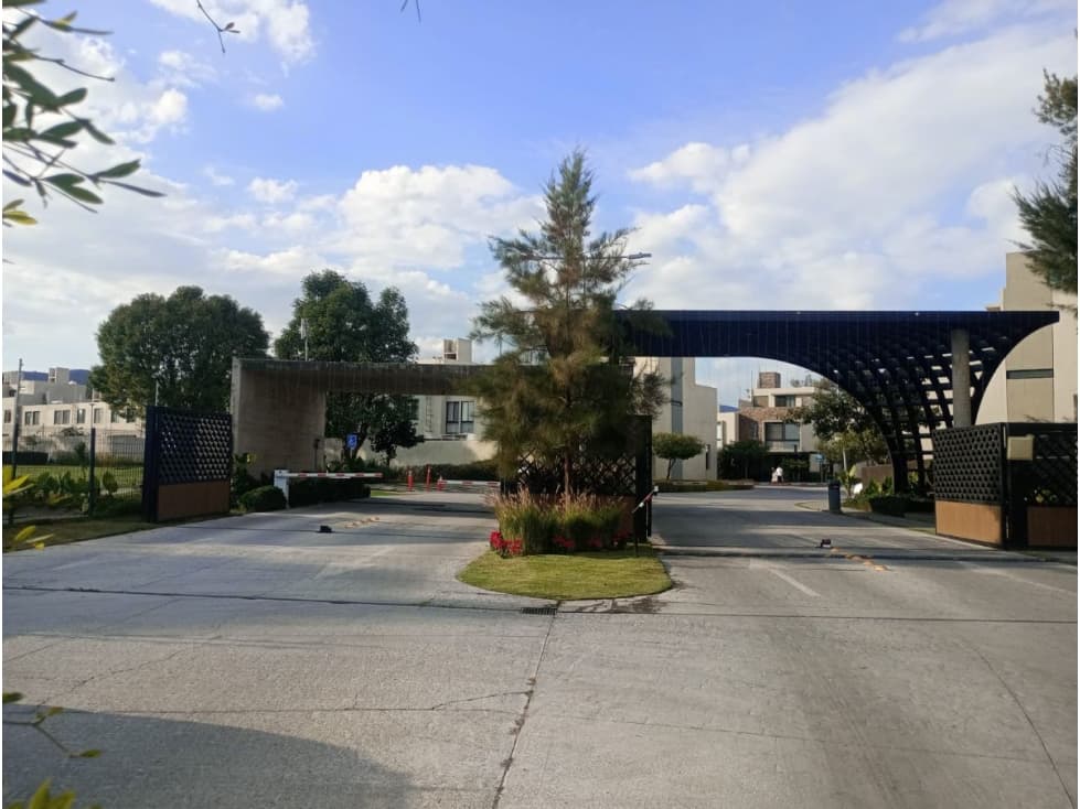 Oportunidad de Inversión: Casa en Villas Santa Sofía, Tlajomulco - 1